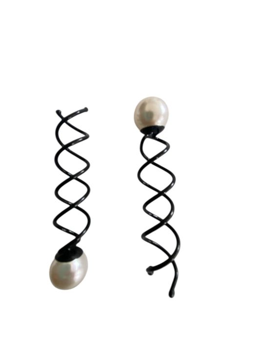 Pearl Spiral Bun lock