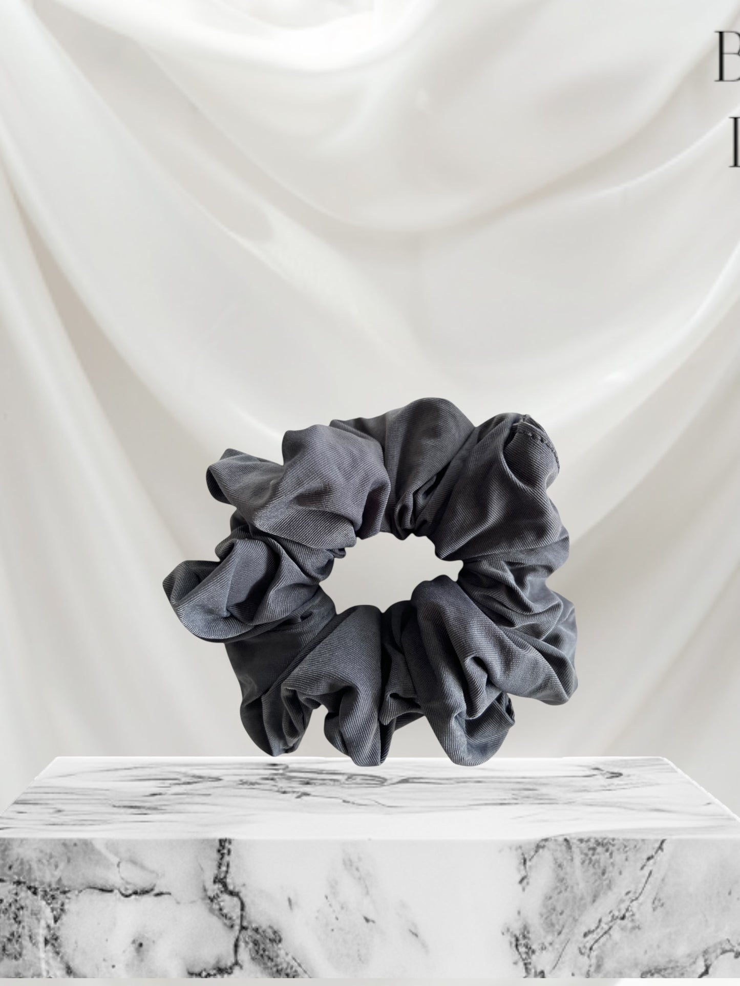 Super soty Scrunchie