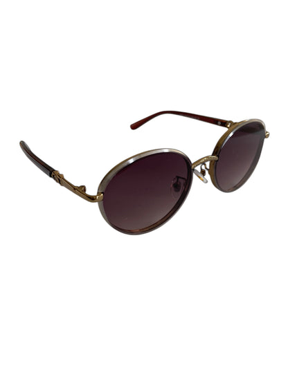Brown round metal rim sunglasses